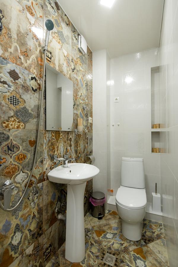Big Family Guest House Tbilisi Buitenkant foto
